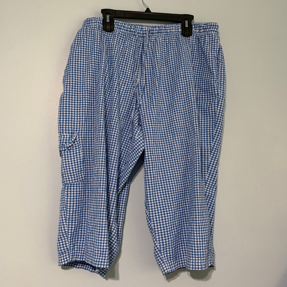 White Stag Woman's 2X 18W 20W Blue White Gingham Seersucker Capri Cargo Pants
